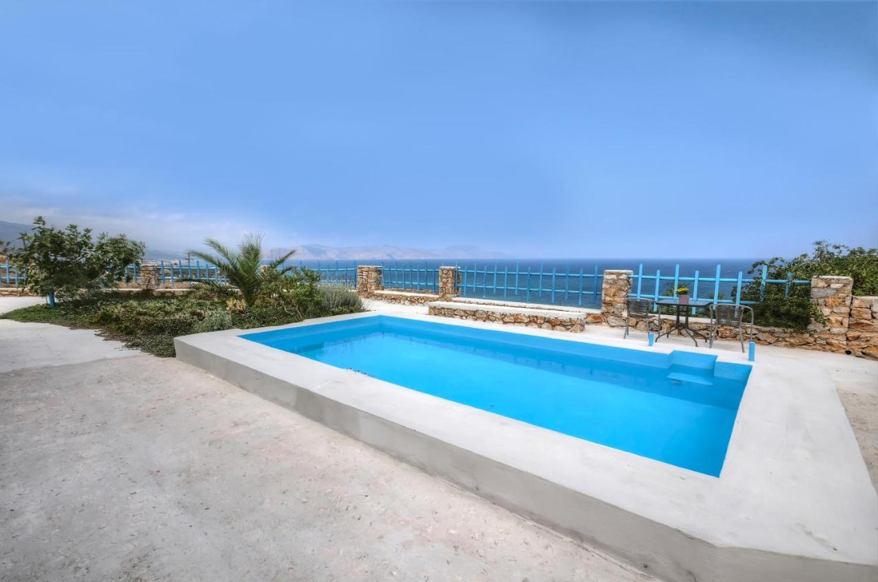 Stone Villa I In Petres Petres  Exterior photo